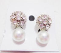 Brinco pérola com bolinha prateada e strass - REF: BPBS5D